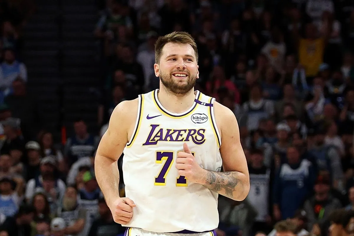 Doncic Hantarkan Lakers Kalahkan Knicks 110-97 Tanpa LeBron James