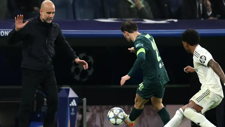 Pep Guardiola Isyaratkan Akhir Karier Kepelatihan di Manchester City