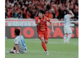 Konsistensi tim dalam perebutan gelar